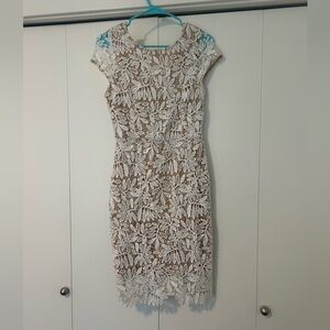 Lulu’s white floral dress